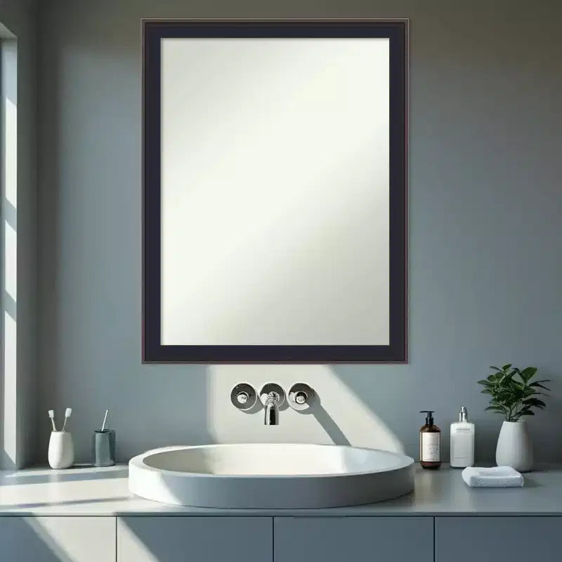 Specchio da parete per bagno Havana in bronzo nero senza cornice smussata