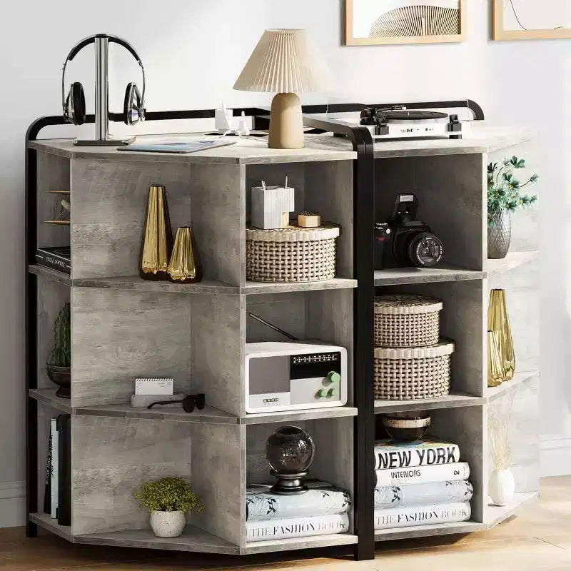 Mobile Angolare con Stazione di Ricarica, Libreria Triangolare a 3 Ripiani con Porte USB, Prese e Organizzatore a 9 Cubi per Camera da Letto, Ufficio, Soggiorno