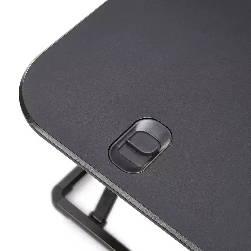 Supporto rialzato per laptop regolabile in altezza